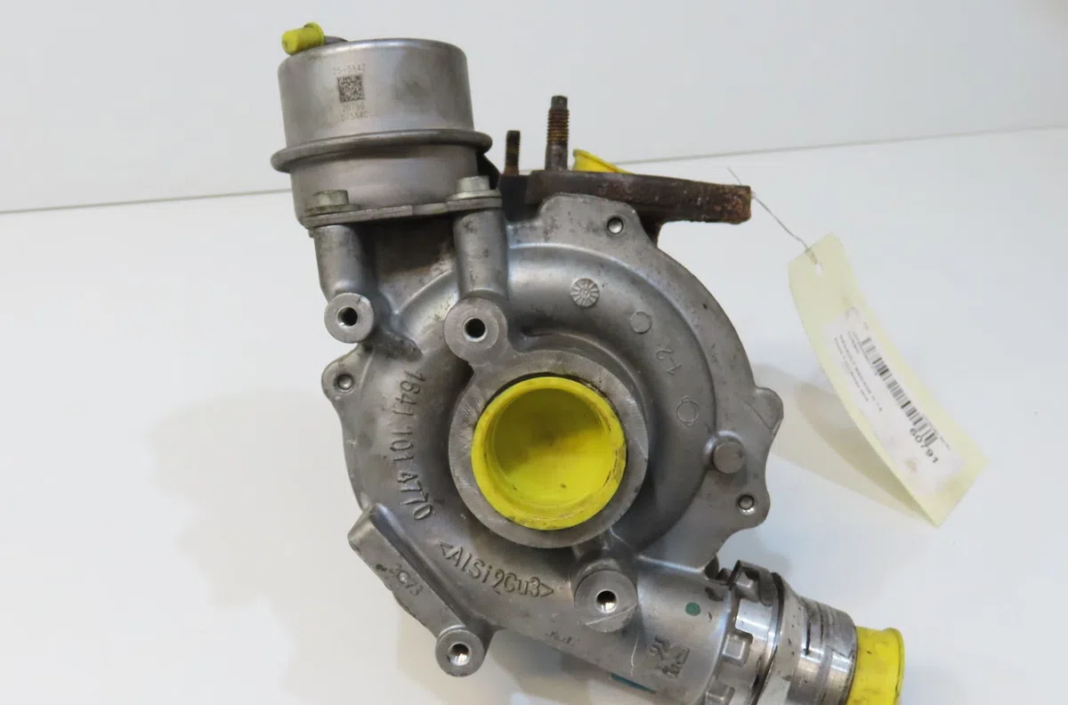 Turbo Renault MEGANE IV 3-5 portes (B9A-M-N_) 1.5 dci 110 (b9a3) (2015) occasion