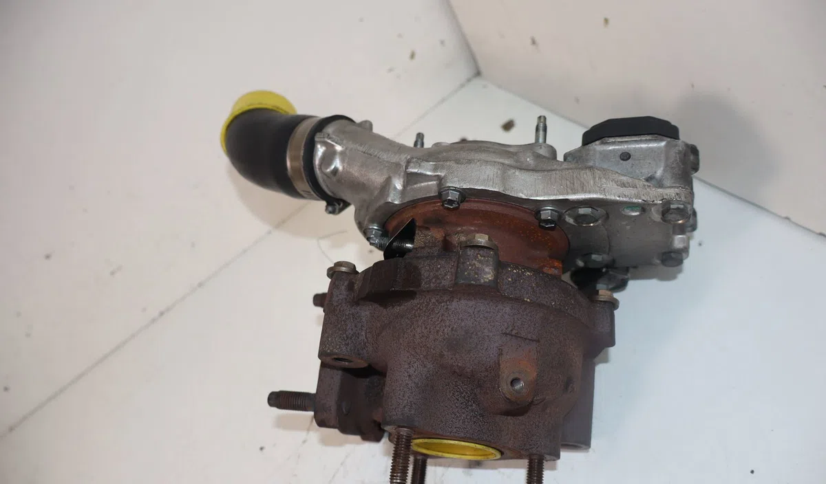 Turbo Toyota AURIS (_E15_) 1.4 d-4d (nde150_) (2007-2012) 3 portes occasion