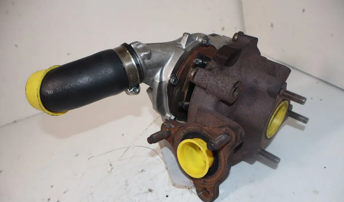 Turbo Toyota AURIS (_E15_) 1.4 d-4d (nde150_) (2007-2012) 3 portes occasion