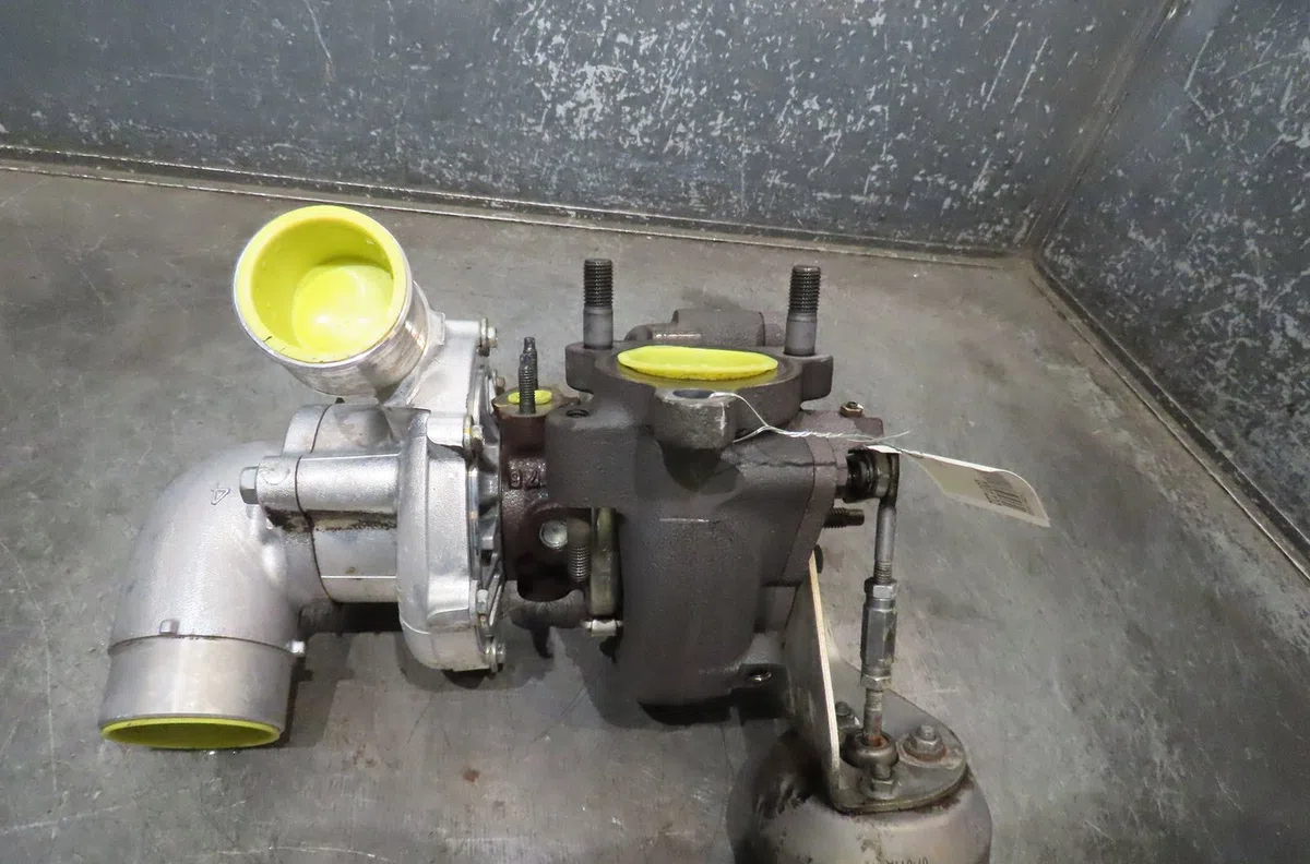 Turbo Toyota RAV 4 III (_A3_) 2.2 d 4wd (ala30_) (2006-2012) occasion