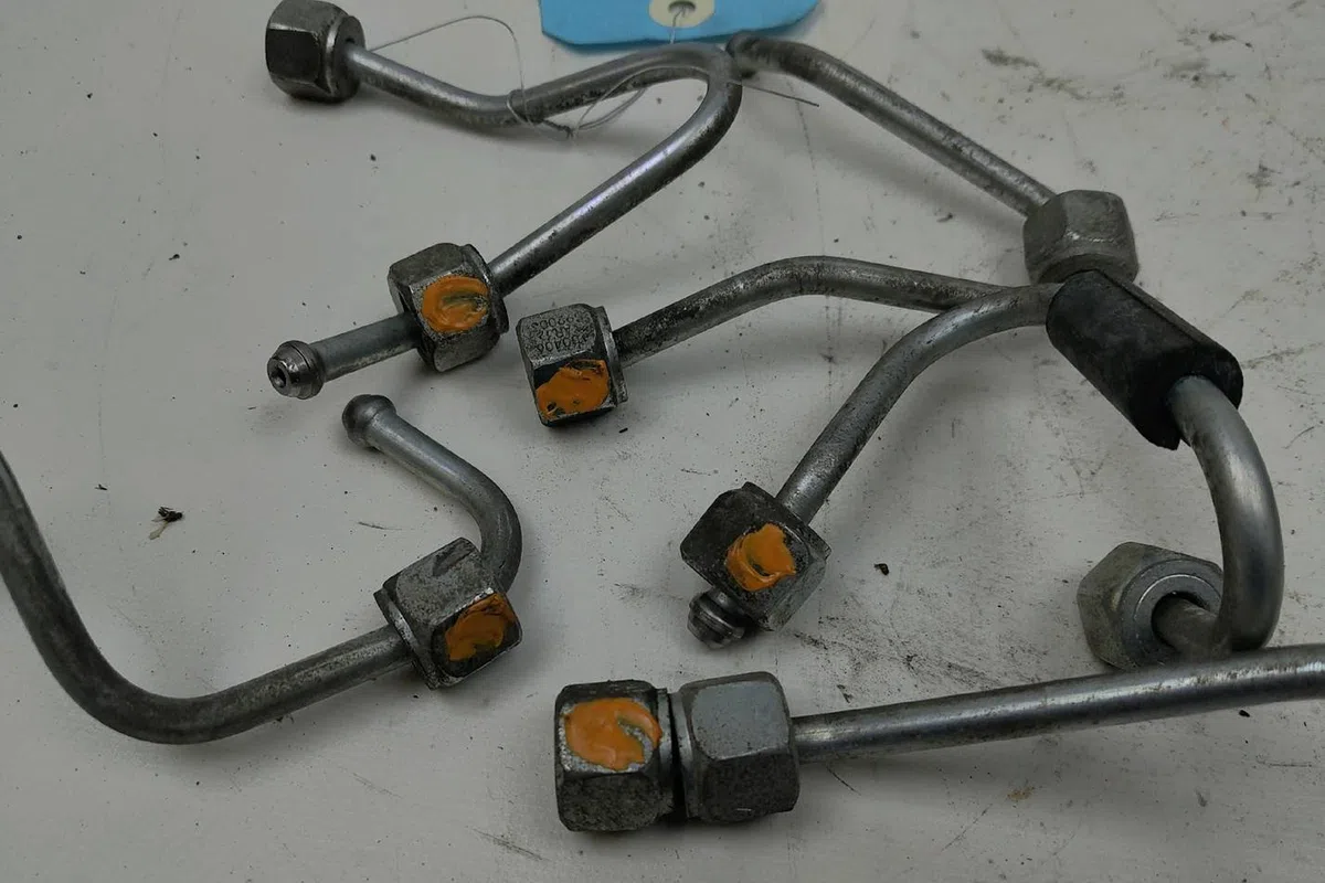 Tuyaux injecteurs Renault MEGANE II Break (KM0-1_) 1.5 dci (km16, km1e) (2005-2008) occasion
