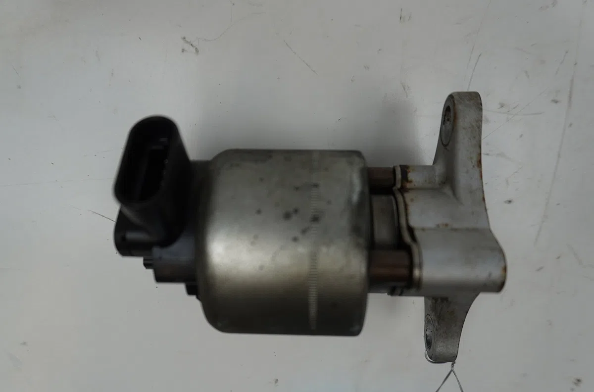 Vanne egr Peugeot 307 CC (3B) 2.0 16v (2003-2005) 2 portes occasion