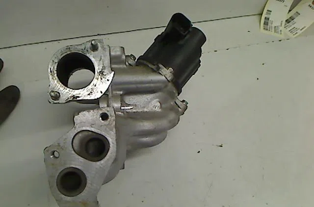 Vanne egr Renault CLIO III (BR0-1, CR0-1) 1.5 dci (c-br0g, c-br1g) (2005-2012) 5 portes occasion