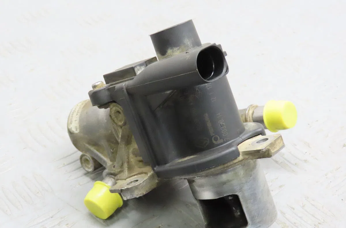 Vanne egr Renault KANGOO Express (FW0-1_) 1.5 dci 75 (fw07, fw10, fw04) (2010) 4 portes occasion