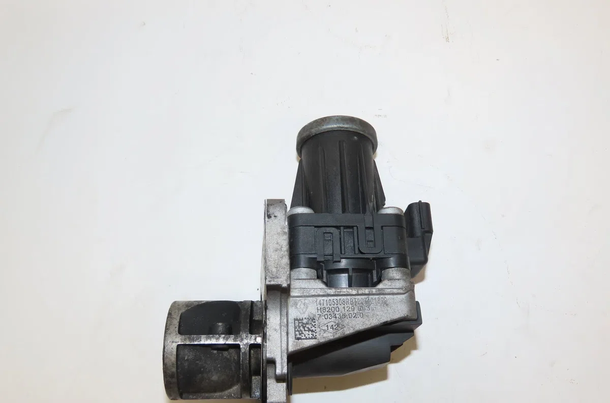Vanne egr Renault MEGANE III 3-5 portes (BZ0-1_, B3_) 1.5 dci (bz09, bz0d, bz1w, bz29, bz14) (2009) 5 portes occasion