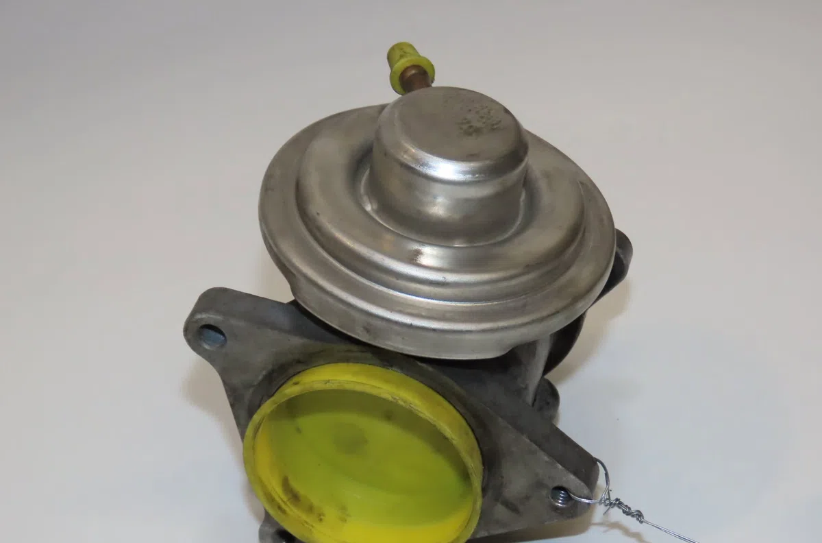 Vanne egr Volkswagen GOLF V (1K1) 1.9 tdi (2003-2008) 5 portes occasion
