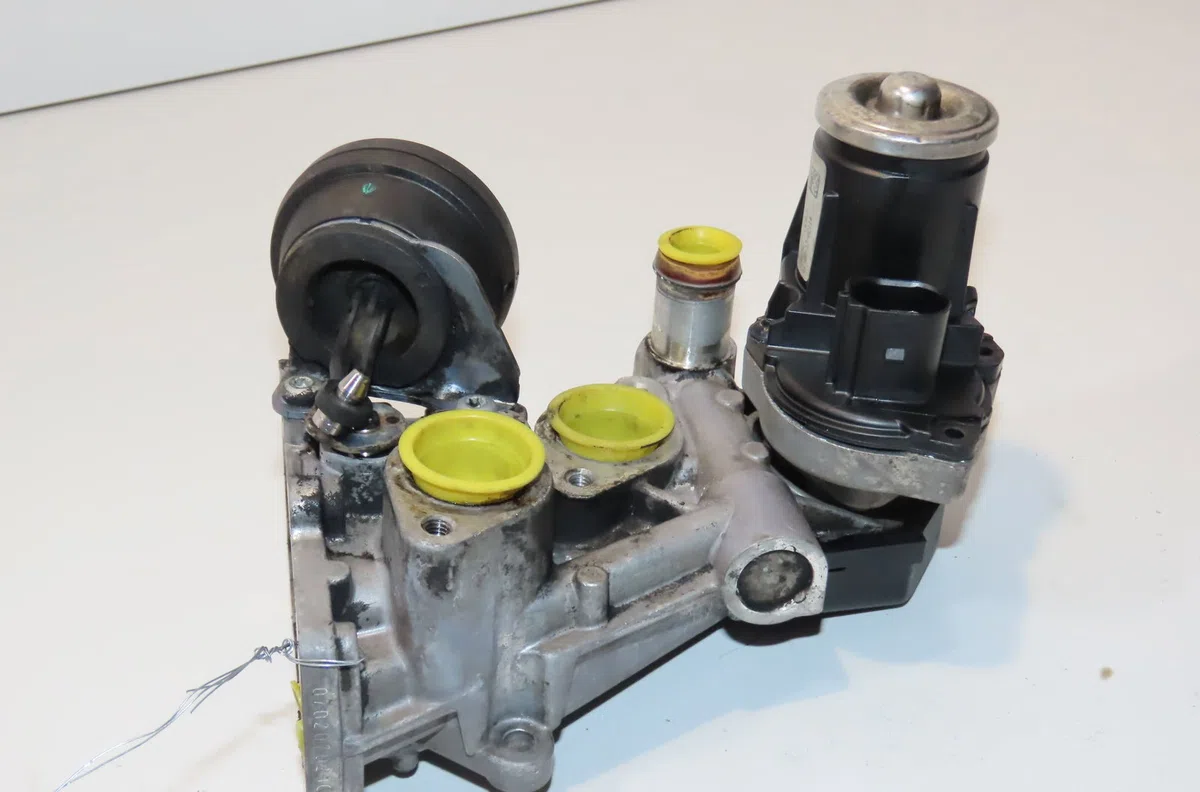 Vanne egr Volkswagen TOURAN (1T3) 2.0 tdi (2010-2015) 5 portes occasion