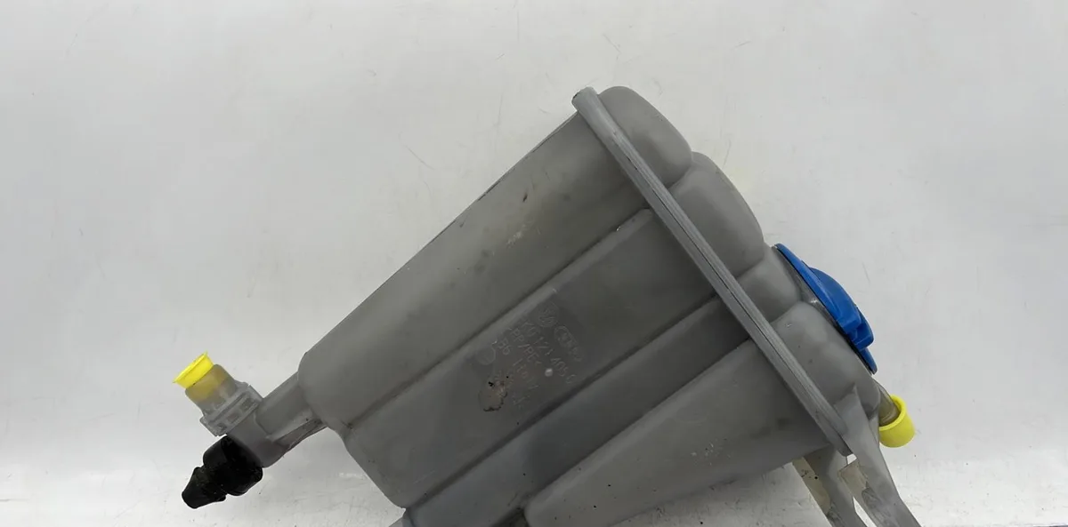 Vase expansion AUDI A5 1 COUPE PHASE 2 occasion