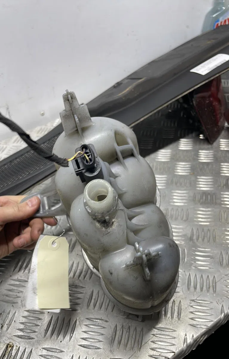 Vase expansion AUDI A5 2 SPORTBACK PHASE 1 occasion