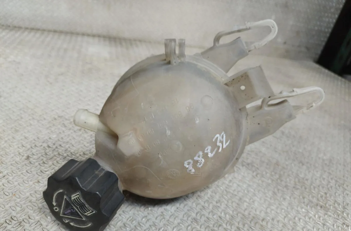 Vase expansion CITROEN C3 2 C3 2 PHASE 1 occasion