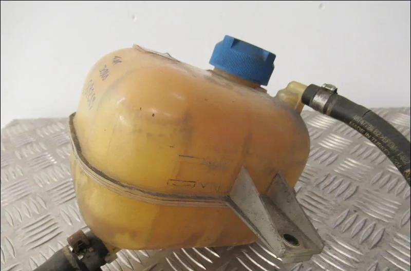 Vase expansion Fiat DOBLO Monospace (119_, 223_) 1.9 jtd (2003) occasion