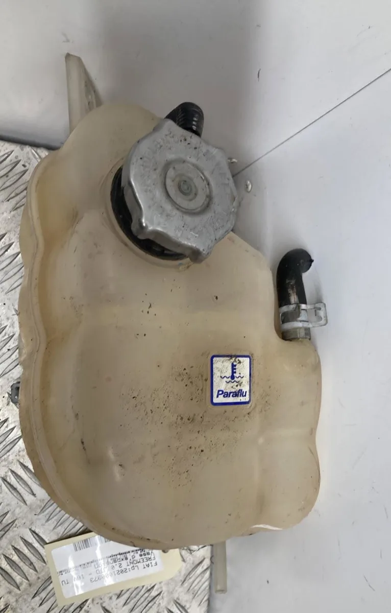 Vase expansion FIAT FREEMONT occasion