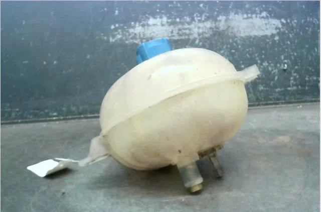Vase expansion Fiat STILO (192_) 1.9 jtd (192_xe1a) (2001-2006) occasion