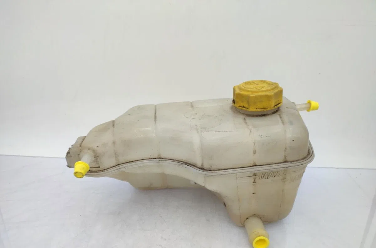 Vase expansion FORD FIESTA 4 PHASE 1 occasion