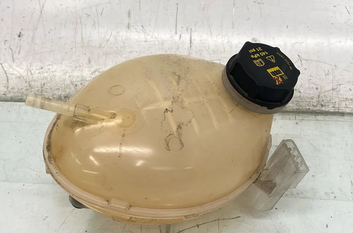 Vase expansion FORD FIESTA 7 PHASE 1 occasion