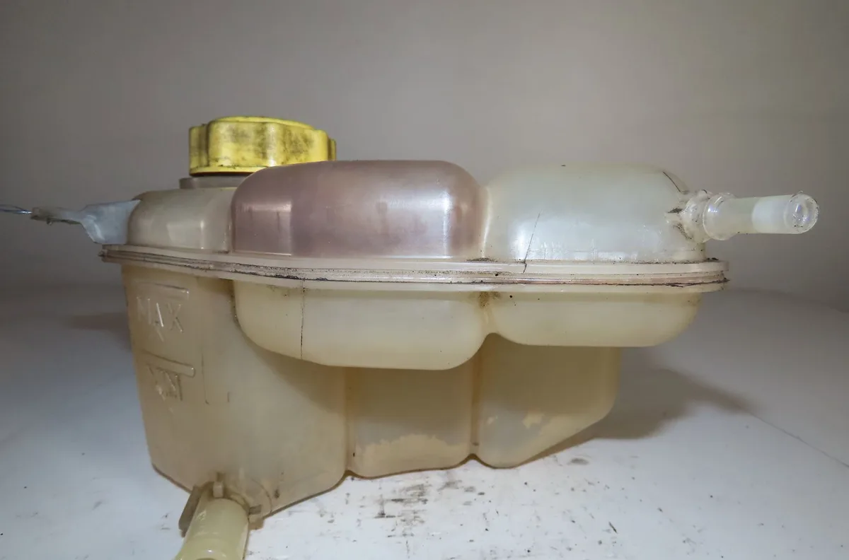 Vase expansion Ford FUSION (JU_) 1.6 (2002-2009) occasion