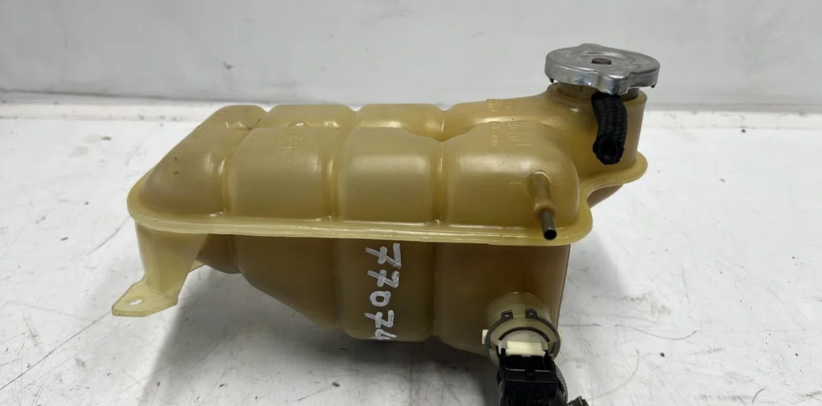 Vase expansion MERCEDES 300 W124 PHASE 1 occasion
