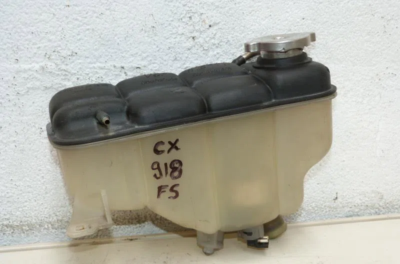 Vase expansion MERCEDES CLASSE C 202 PHASE 1 occasion