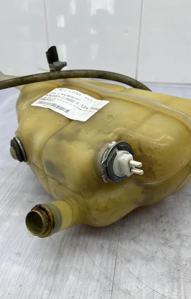 Vase expansion MERCEDES CLASSE E 124 PHASE 2 occasion