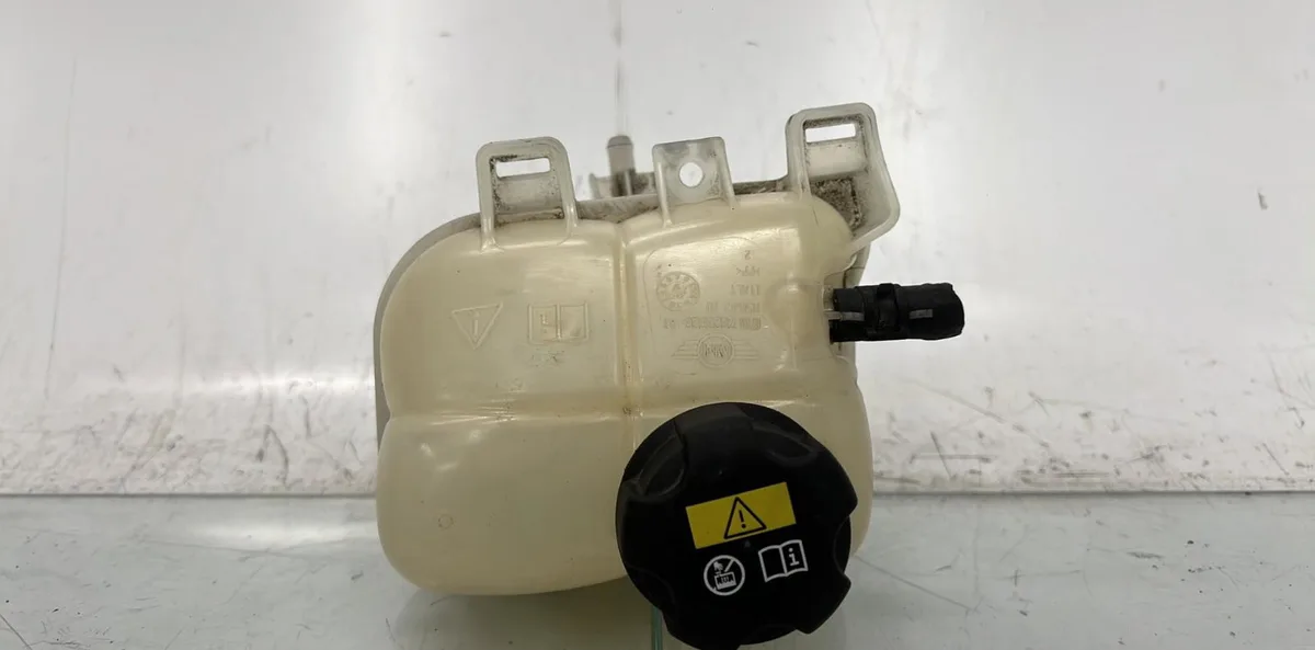 Vase expansion MINI MINI 2 R60 COUNTRYMAN BREAK occasion