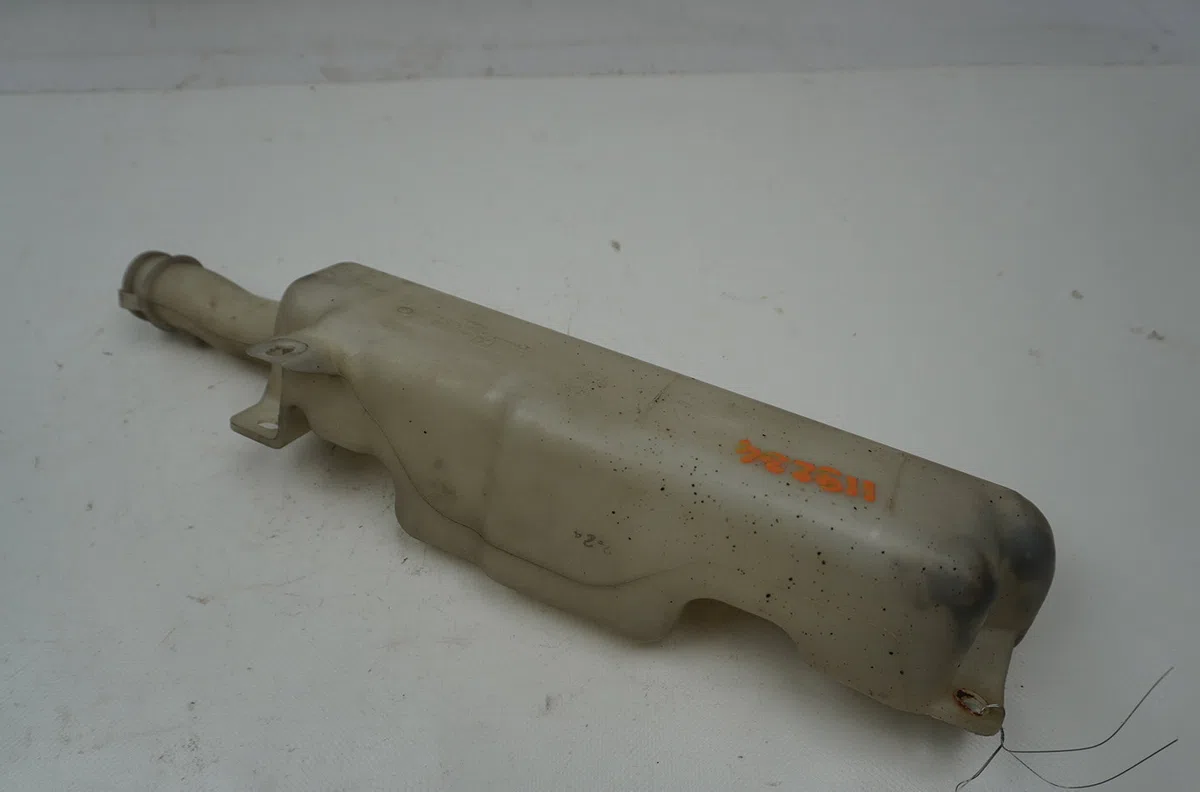 Vase expansion Mitsubishi COLT VI (Z3_A, Z2_A) 1.3 (z21a) (2004-2012) occasion