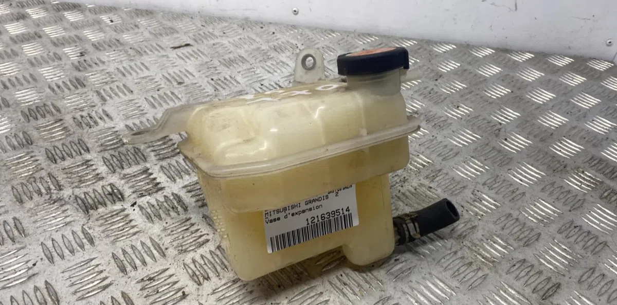 Vase expansion MITSUBISHI GRANDIS occasion