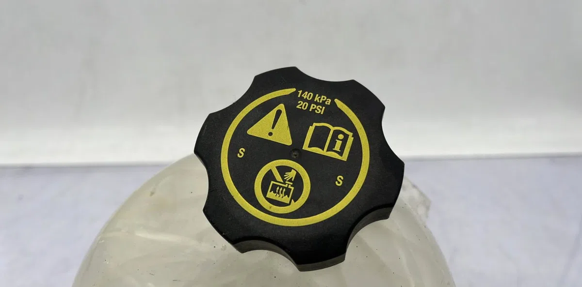 Vase expansion OPEL ASTRA K PHASE 2 occasion