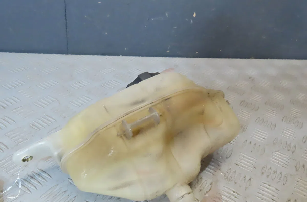 Vase expansion OPEL CORSA 2016 occasion