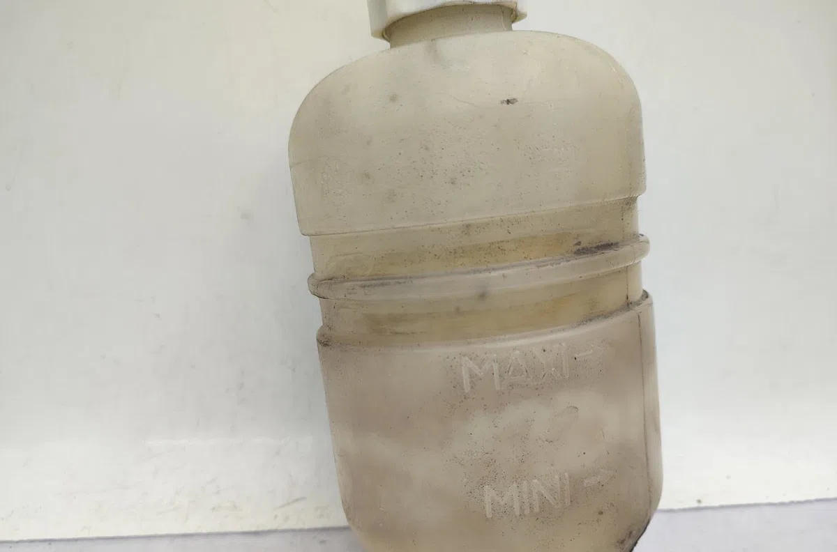 Vase expansion PEUGEOT 205 PHASE 1 occasion