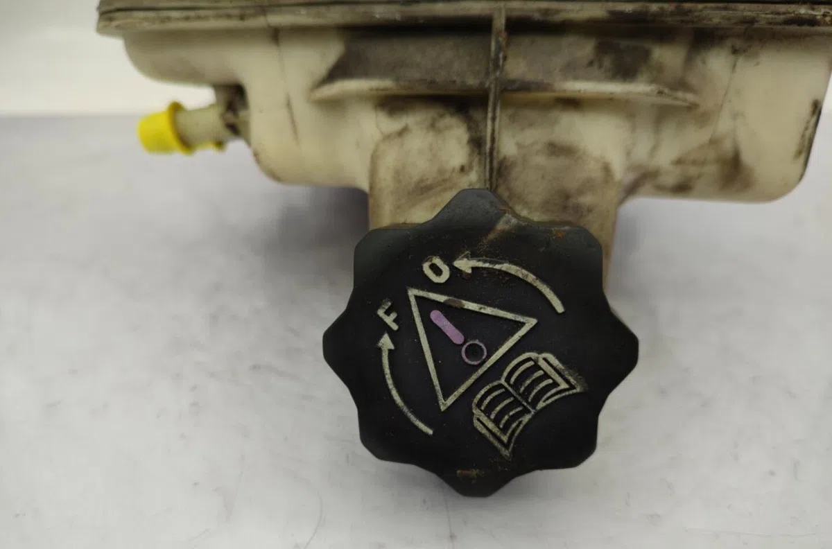 Vase expansion PEUGEOT 206 PHASE 1 occasion