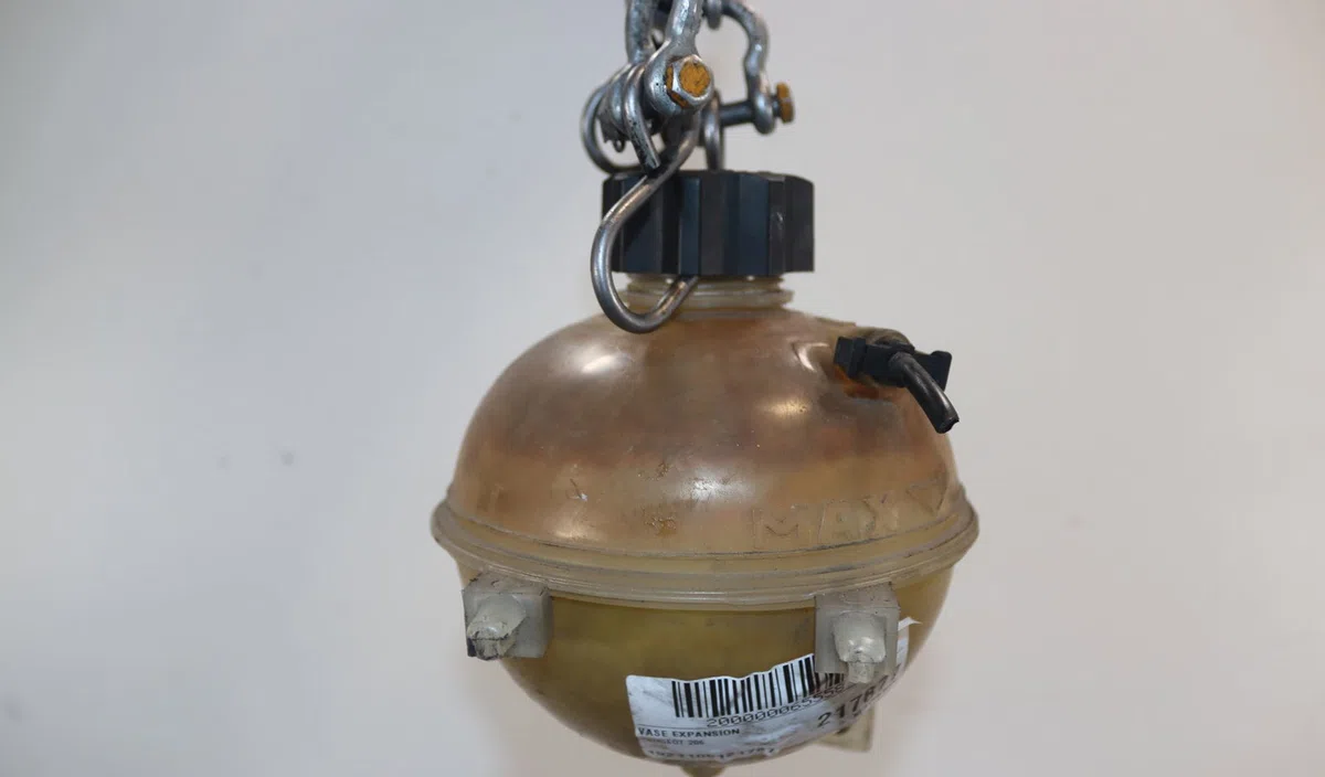 Vase expansion Peugeot 206 SW (2E-K) 1.4 hdi (2002-2007) 5 portes occasion