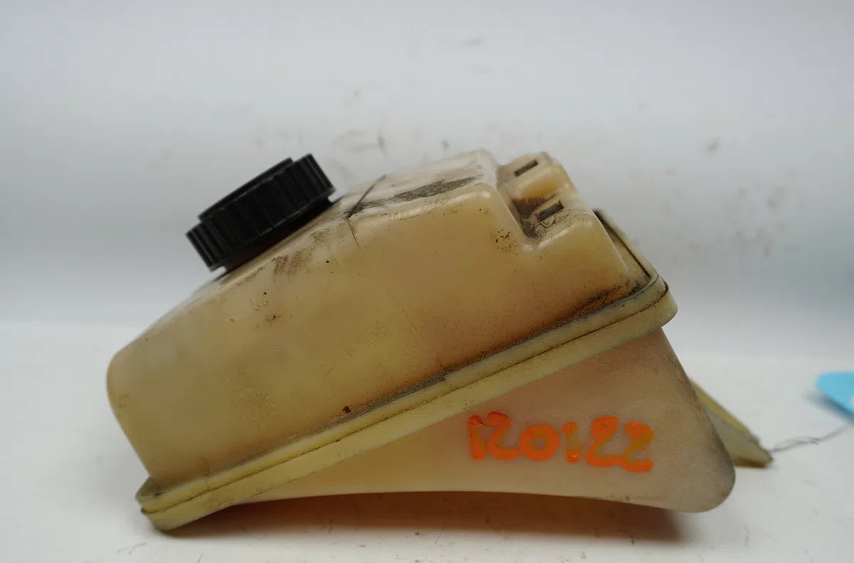 Vase expansion Peugeot 306 3-5 portes (7A, 7C, N3, N5) 1.4 (1993-2001) 5 portes occasion
