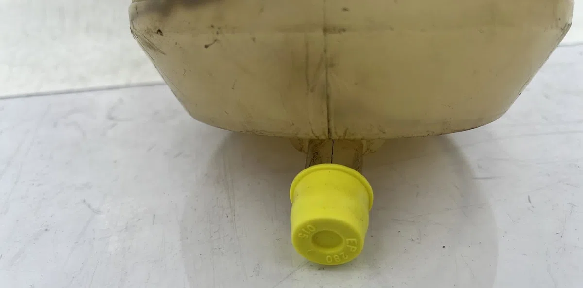 Vase expansion RENAULT CLIO 1 PHASE 2 occasion