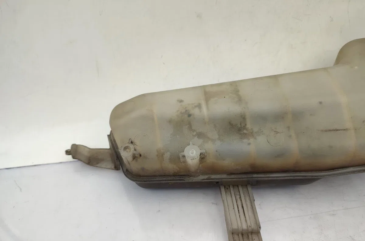 Vase expansion RENAULT CLIO 2 PHASE 2 occasion
