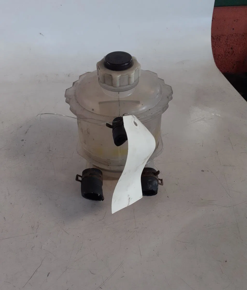 Vase expansion Renault CLIO I (B-C57_, 5-357_) 1.2 (b-c-s57a, b-c57s, 5-357f, 5-357j, 5-357l, 5-357r) (1990-1998) 5 port