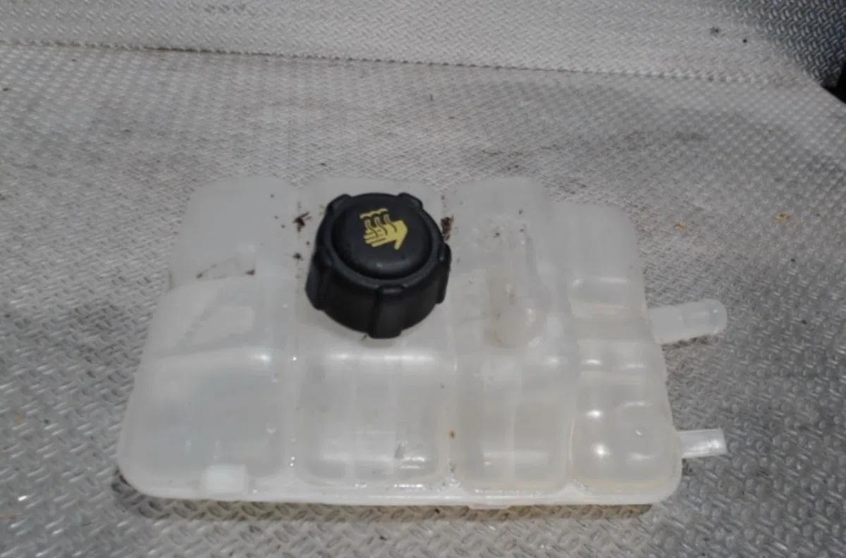 Vase expansion RENAULT ESPACE 5  ESPACE 5 occasion