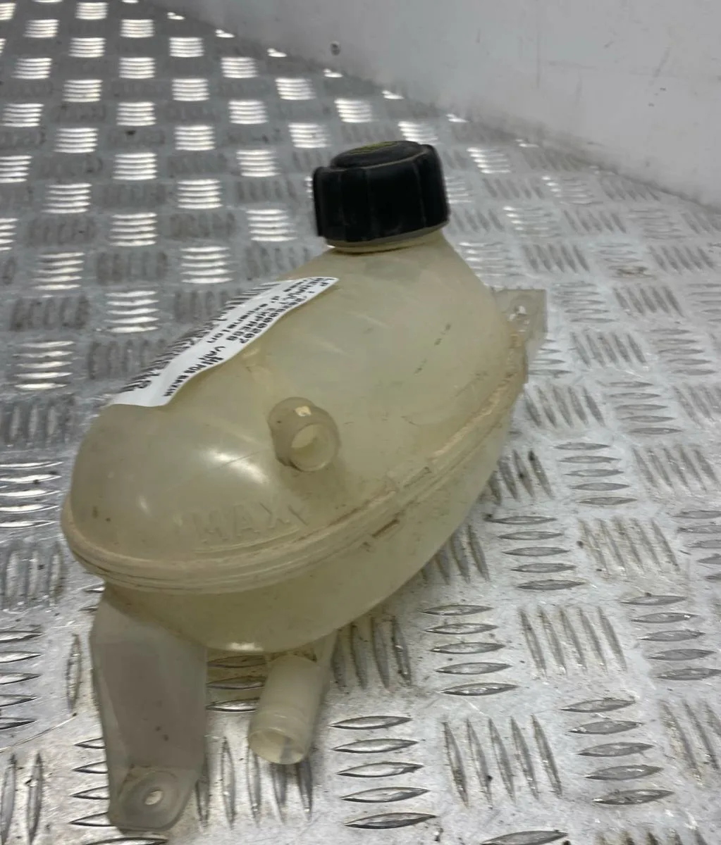 Vase expansion RENAULT EXPRESS VAN occasion