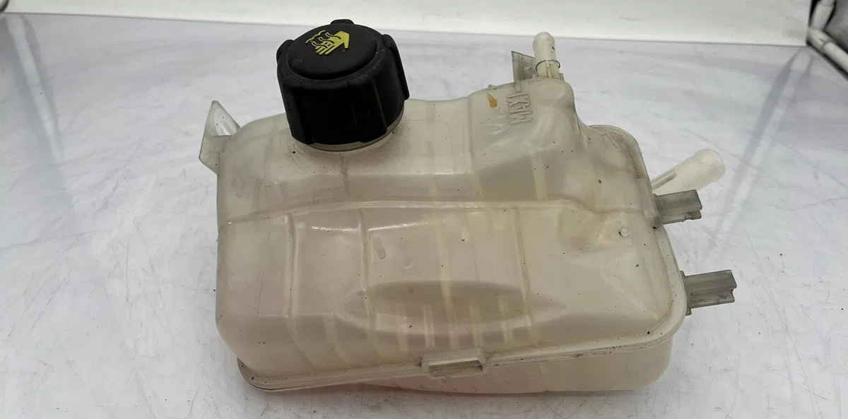 Vase expansion RENAULT GRAND SCENIC 3 PHASE 1 occasion