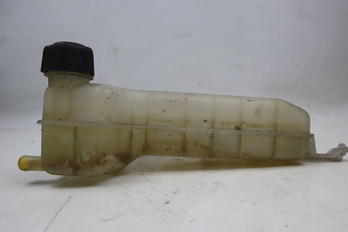Vase expansion Renault KANGOO Express (FC0-1_) 1.2 (fc01, fc0a, fc0f) (1997) occasion