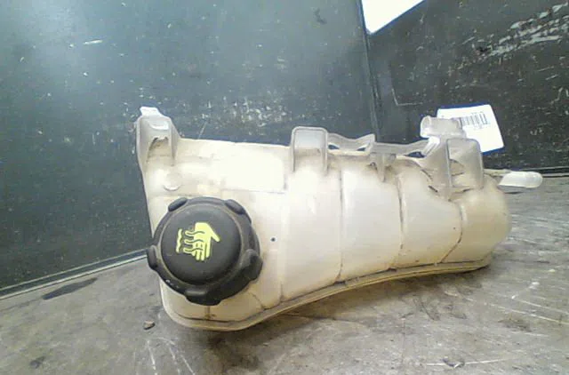Vase expansion Renault KANGOO Express (FW0-1_) 1.5 dci 70 (fw0a, kw0v) (2008) 4 portes occasion