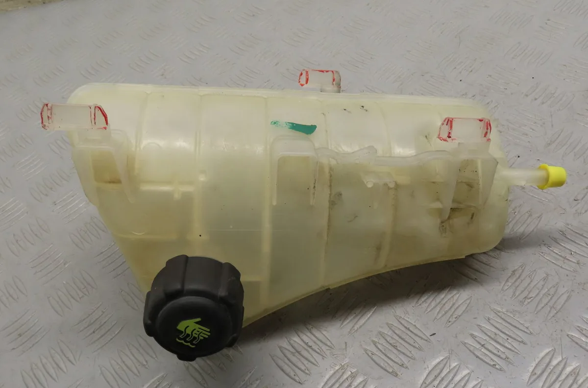 Vase expansion Renault KANGOO - GRAND KANGOO II (KW0-1_) 1.5 dci 85 (kw0k, kw0l, kw0b) (2008) 4 portes occasion