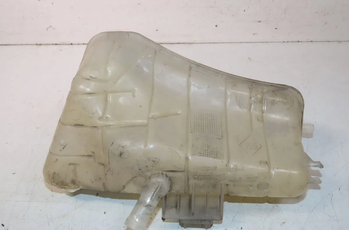 Vase expansion Renault KANGOO III Camionnette-Monospace 1.5 blue dci 75 (fjaa) (2021) occasion