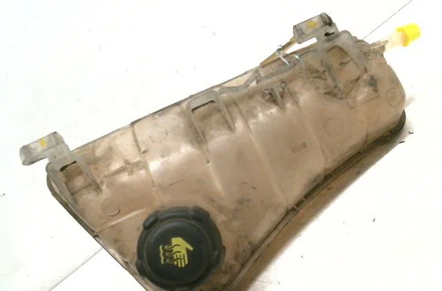 Vase expansion RENAULT KANGOO occasion