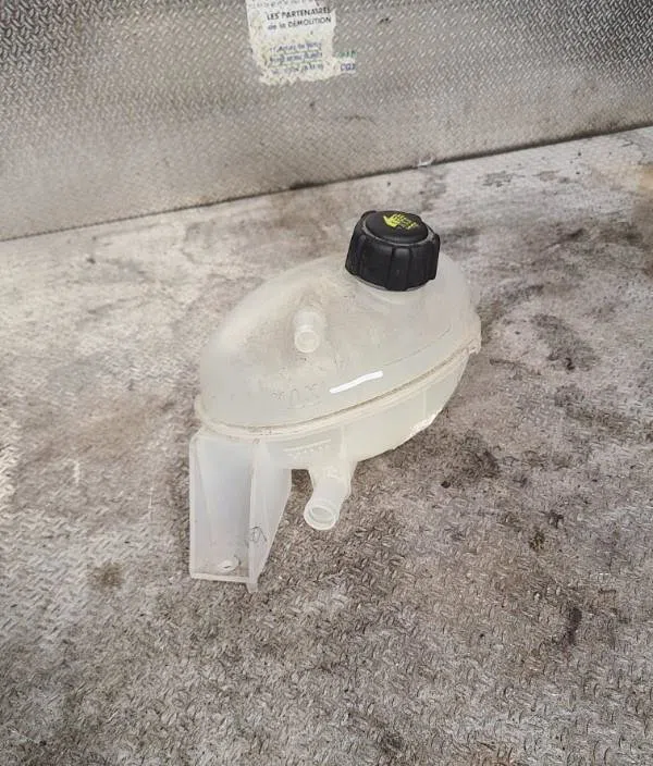 Vase expansion RENAULT MASTER 3  MASTER 3 PHASE 2 occasion