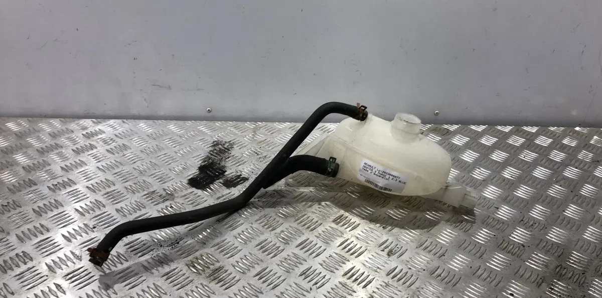 Vase expansion RENAULT MASTER 3 PHASE 3 occasion