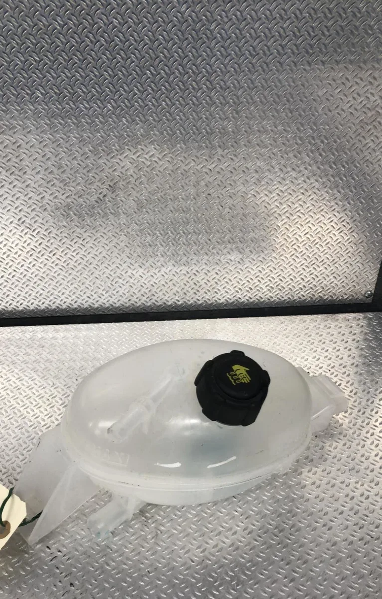 Vase expansion Renault MASTER III Camion plate-forme-Châssis (EV, HV, UV) 2.3 dci 110 fwd (ev0r, ev0w, hv0r, hv0w, uv0r,