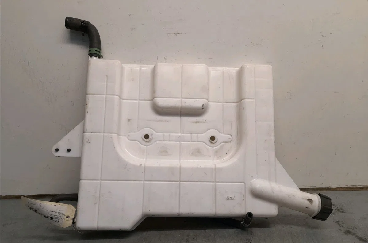 Vase expansion RENAULT MAXITY occasion