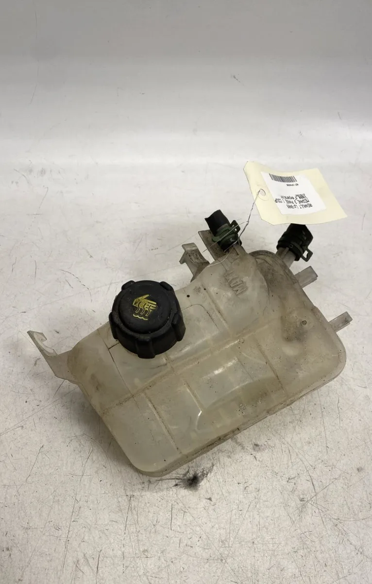 Vase expansion Renault MEGANE III Coupé (DZ0-1_) 1.5 dci (dz0c, dz1a) (2008-2015) occasion