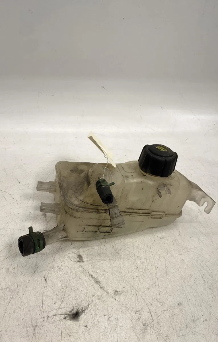 Vase expansion Renault MEGANE III Coupé (DZ0-1_) 1.5 dci (dz0c, dz1a) (2008-2015) occasion