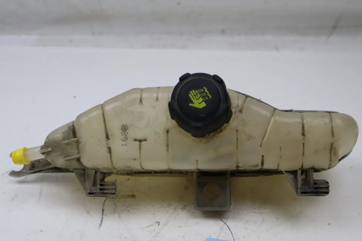 Vase expansion Renault MODUS - GRAND MODUS (F-JP0_) 1.5 dci (fp0g, jp0g) (2004) occasion